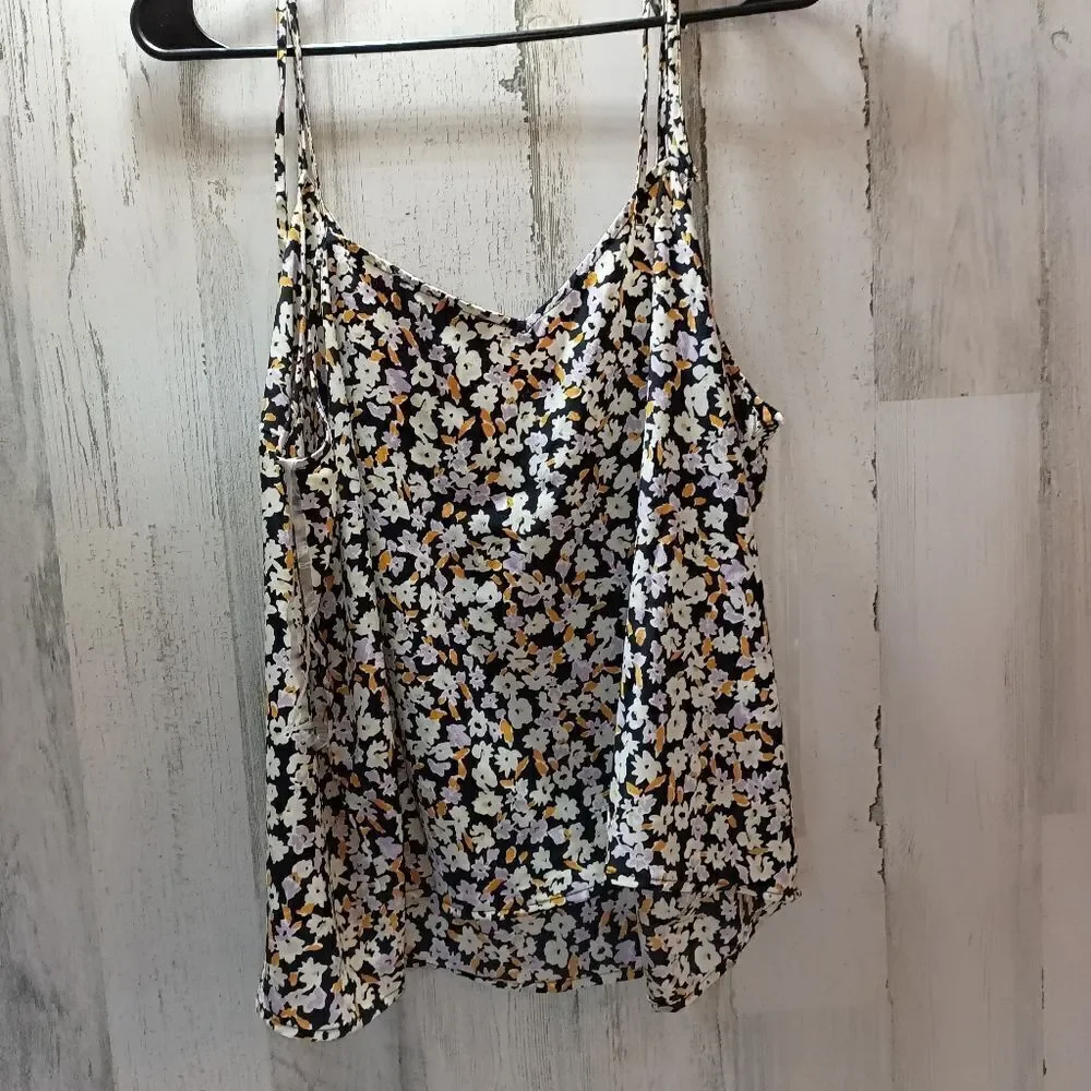 NWOT Sanctuary top